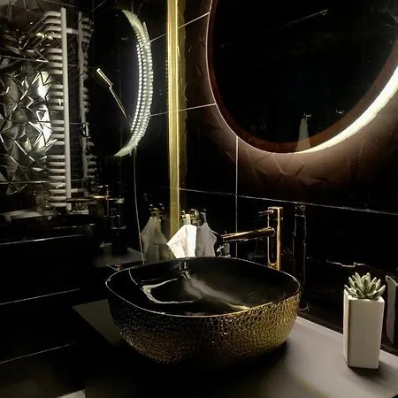 On Drewnowska Street Manufaktura