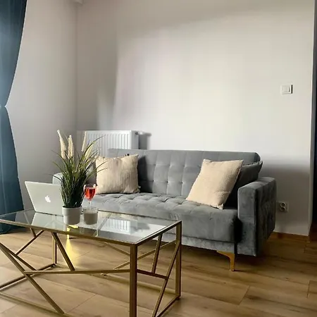 On Drewnowska Street Manufaktura