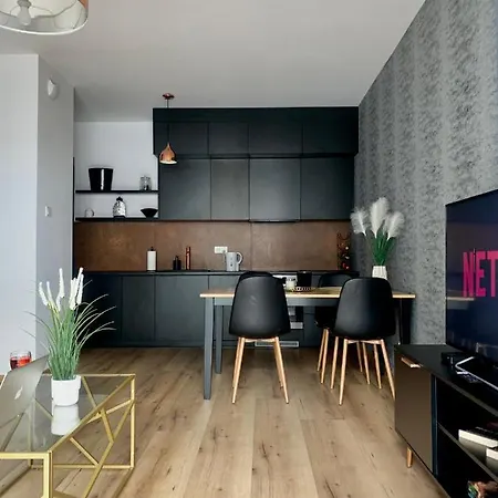 On Drewnowska Street Manufaktura