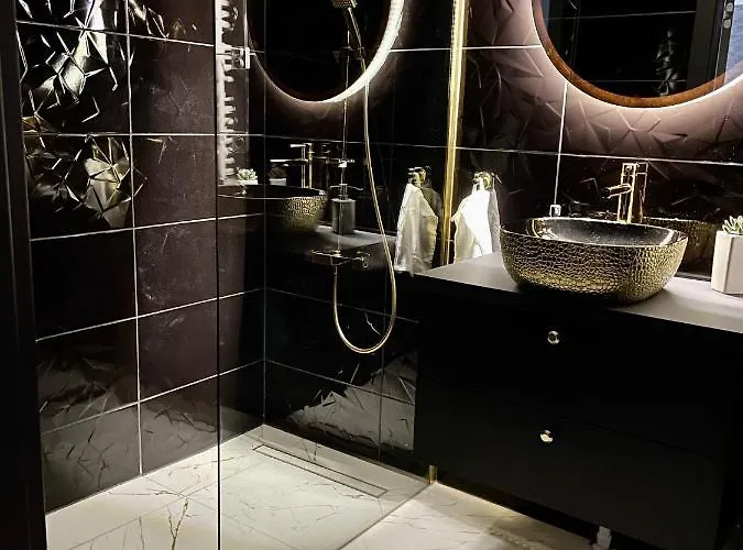 On Drewnowska Street Manufaktura * Λοτζ