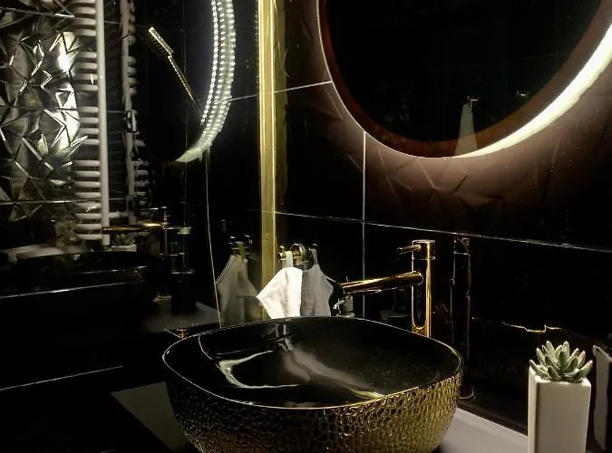 On Drewnowska Street Manufaktura